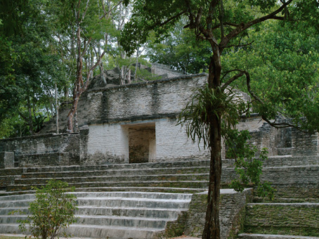 Xunantunich, Cahal Pech & Green Hills Butterfly Farm
