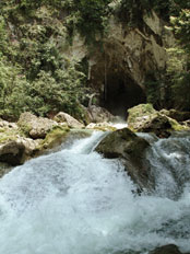Nim Li Punit Maya Site and Blue Creek Cave
