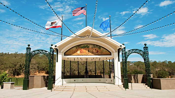 Visitor Amenity - Pavilion 1