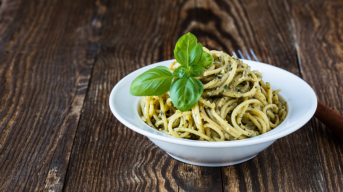 Italia S Linguine Al Pesto