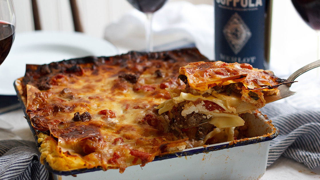 Bolognese Lasagna with Wine