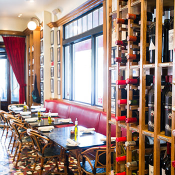 Cafe Zoetrope interior